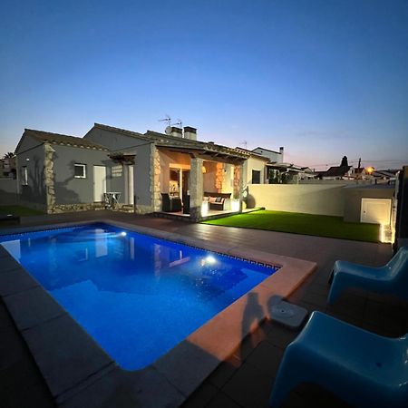Casa En L Escala Con Piscina Y Wifi Free Villa L' Escala Dış mekan fotoğraf