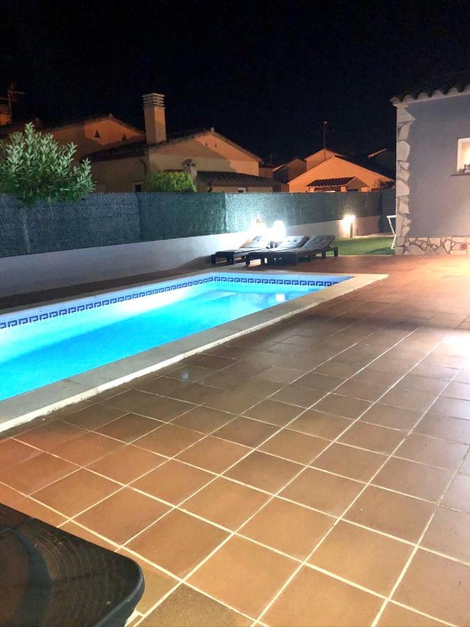 Casa En L Escala Con Piscina Y Wifi Free Villa L' Escala Dış mekan fotoğraf