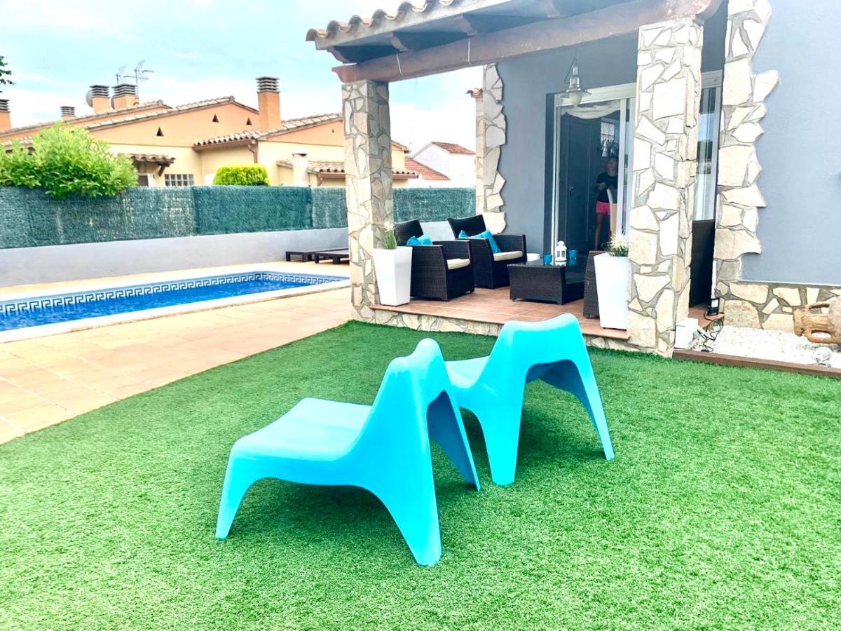 Casa En L Escala Con Piscina Y Wifi Free Villa L' Escala Dış mekan fotoğraf