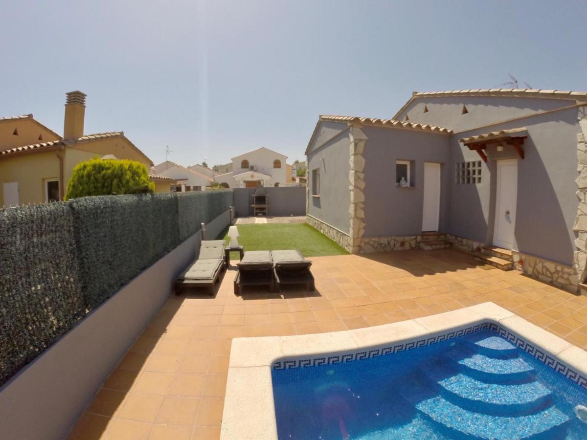 Casa En L Escala Con Piscina Y Wifi Free Villa L' Escala Dış mekan fotoğraf