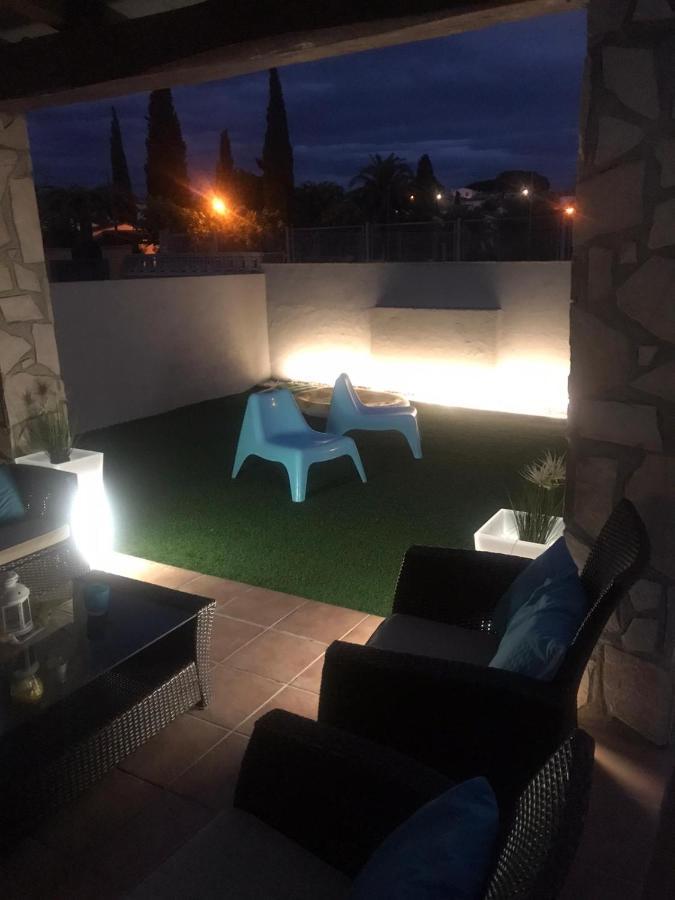 Casa En L Escala Con Piscina Y Wifi Free Villa L' Escala Dış mekan fotoğraf