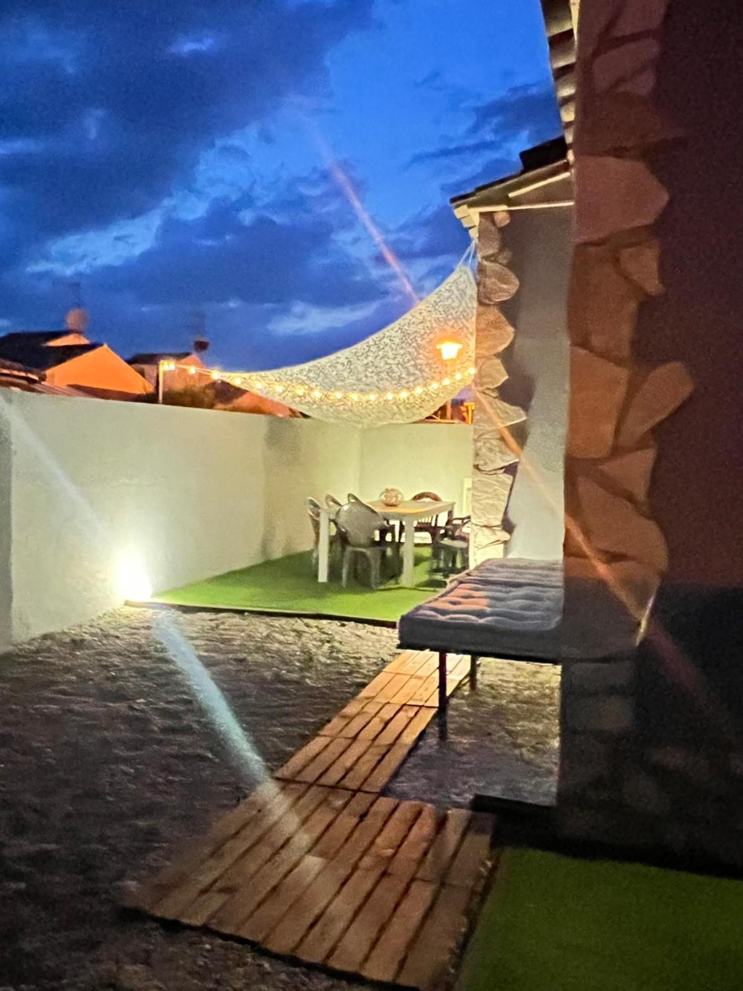 Casa En L Escala Con Piscina Y Wifi Free Villa L' Escala Dış mekan fotoğraf