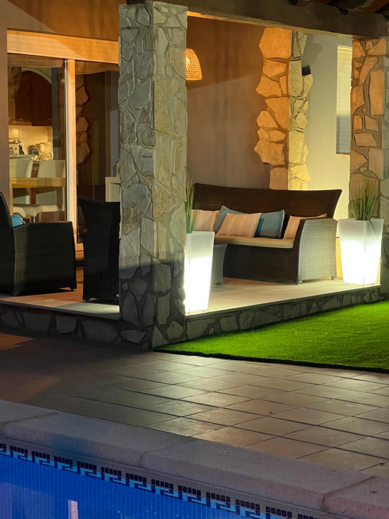 Casa En L Escala Con Piscina Y Wifi Free Villa L' Escala Dış mekan fotoğraf